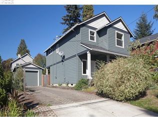 7243 SW Capitol Hwy, Portland, OR 97219