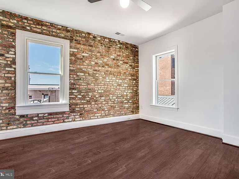 1252 Wisconsin Ave NW #301 — Photo 4