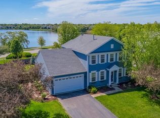 436 Kensington Dr, Oswego, IL 60543