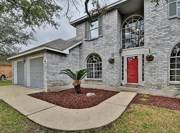 4th image of 1209 Cedar Brook Dr