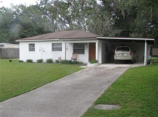 8905 N Locust Ave, Tampa, FL 33604