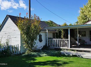 691 Pleasant Valley Rd, Yakima, WA 98908