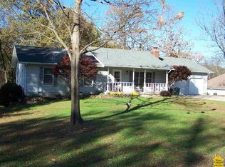 1697 Sunchase Dr, Warsaw, MO 65355