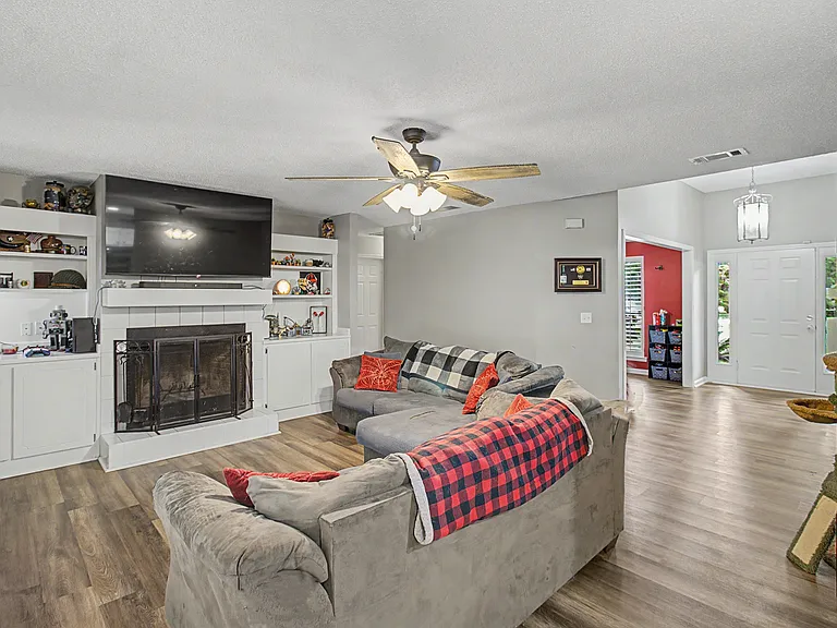 402 Quail Trl — Photo 9