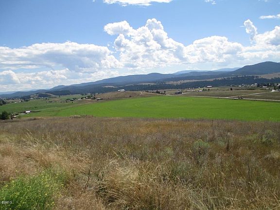 2nd image of Nhn Hollenback Cir