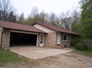 4744 Leix Rd, Mayville, MI 48744