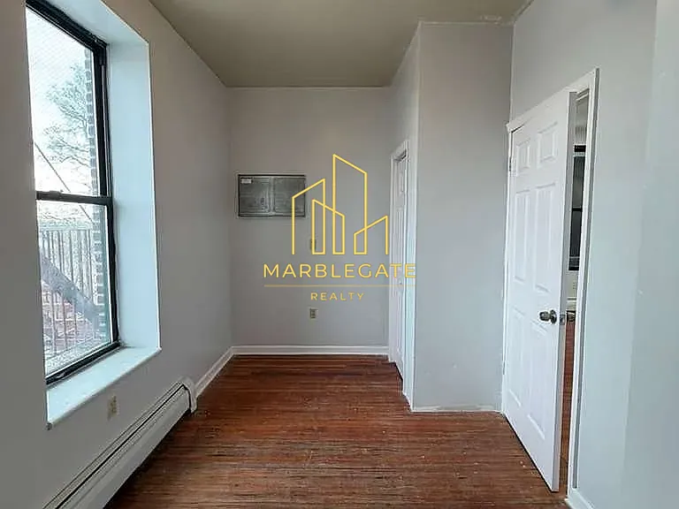 150 Broad St #2BB — Photo 11