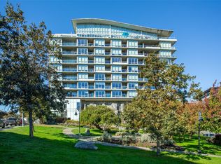 160 Wilson St #805, Victoria, BC V9A7P9