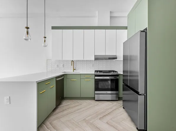 322 3rd Street image 6 of 20