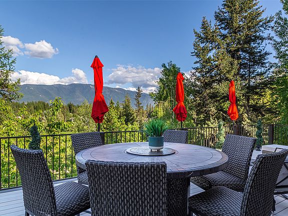 4th image of 325 Meadow Lake Dr