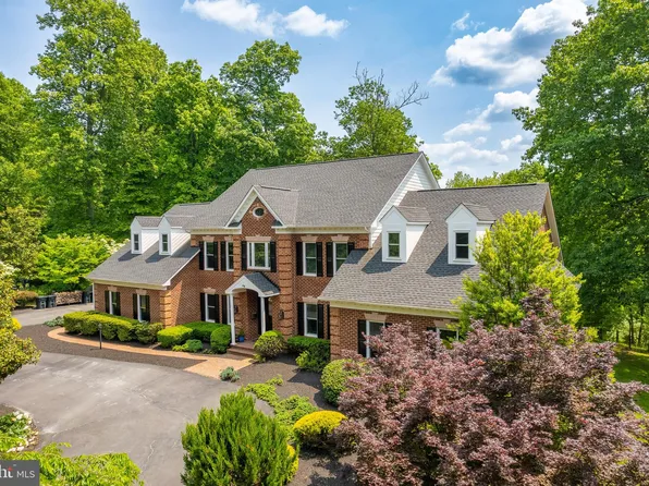 36477 Fox Haven Ln, Purcellville, VA 20132