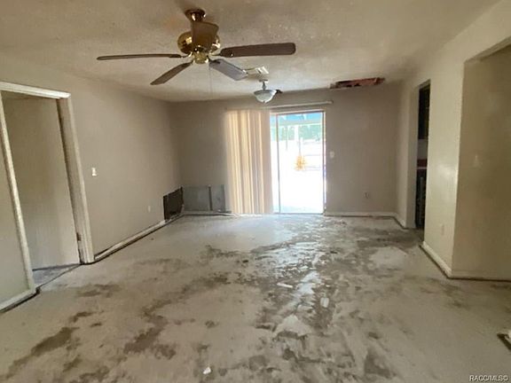 3rd image of 9139 N Alizarin Way
