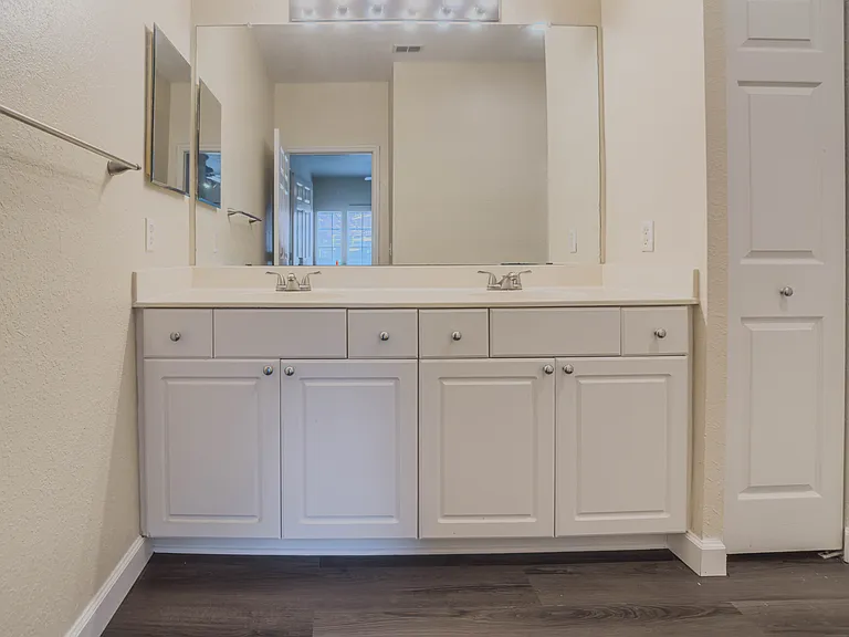 2226 Arbor Lakes Cir #2226 — Photo 22