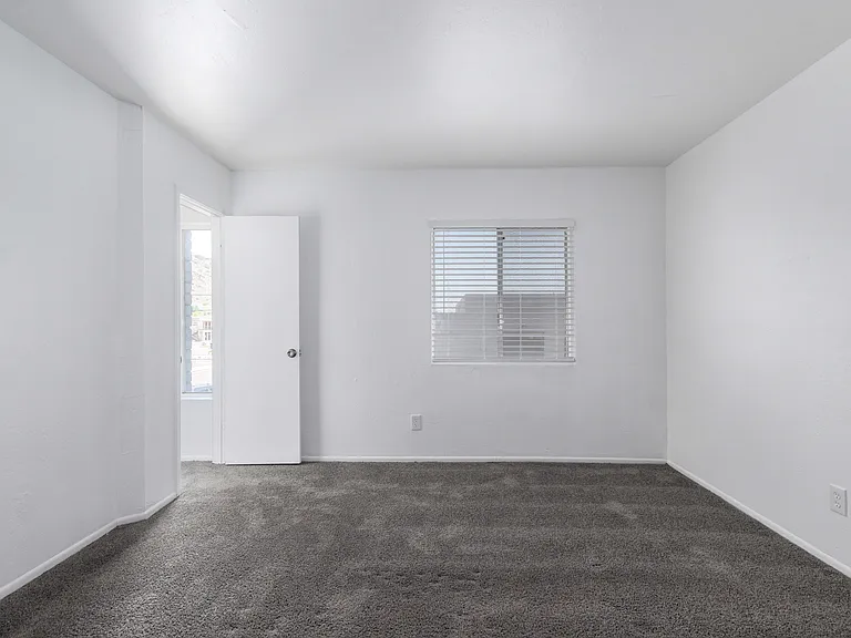 13020 N 21st Pl #U08 — Photo 10