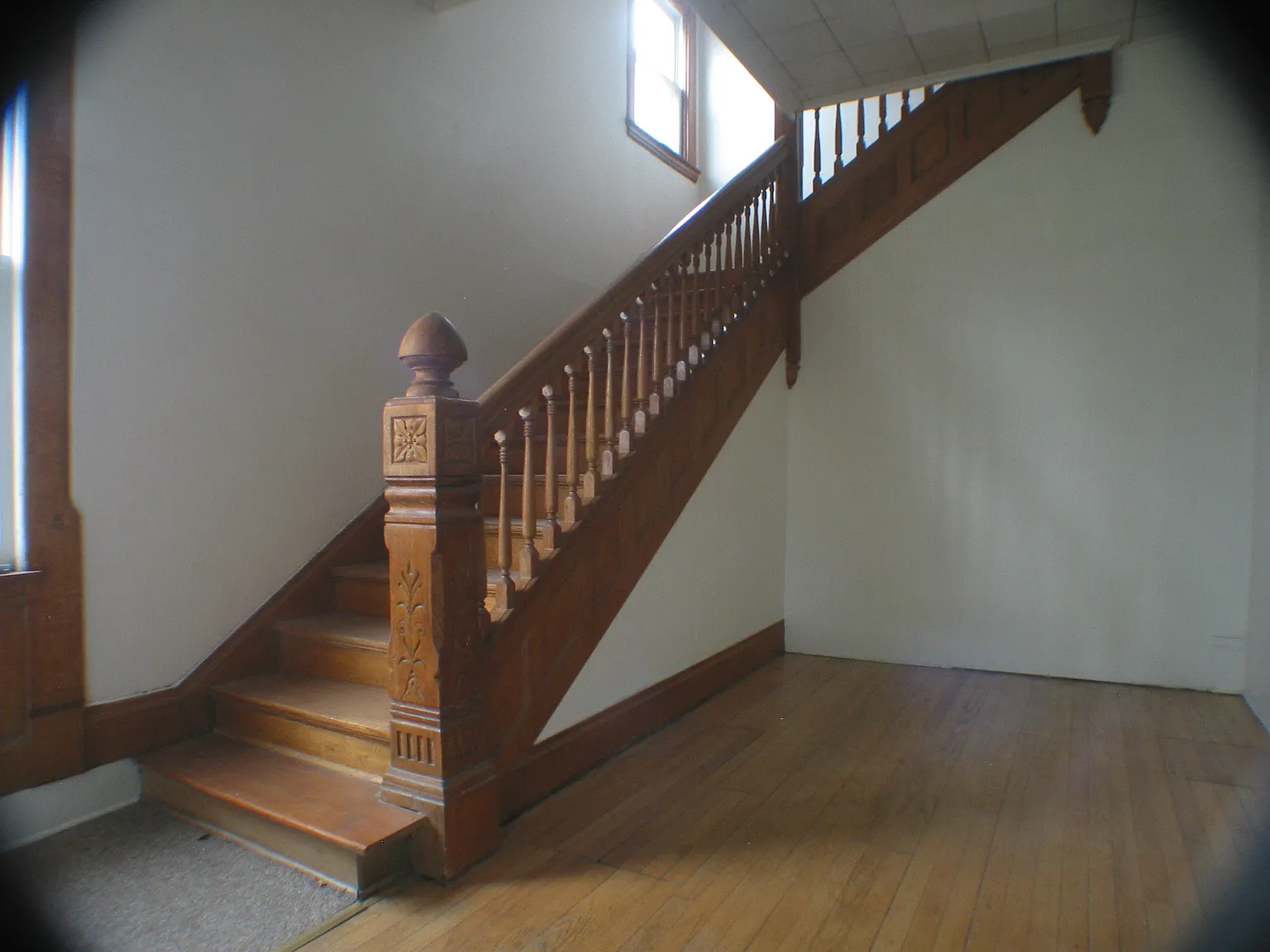 2 bed, 1600 sqft, $1,695 — Photo 3