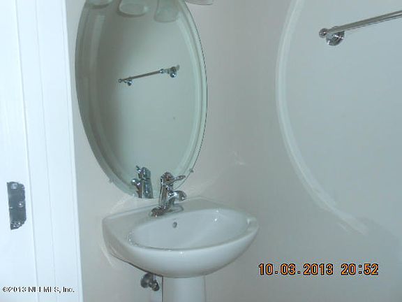 4th image of 11536 Summerview Cir #21-B