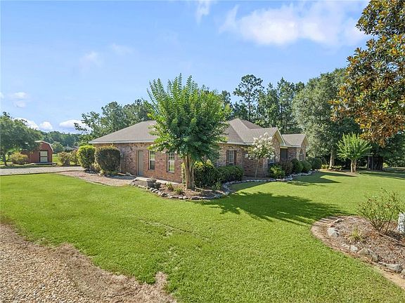 2nd image of 22352 Whippoorwill Dr