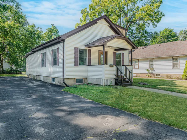 12 Wenholz Ave, Dundee, IL 60118