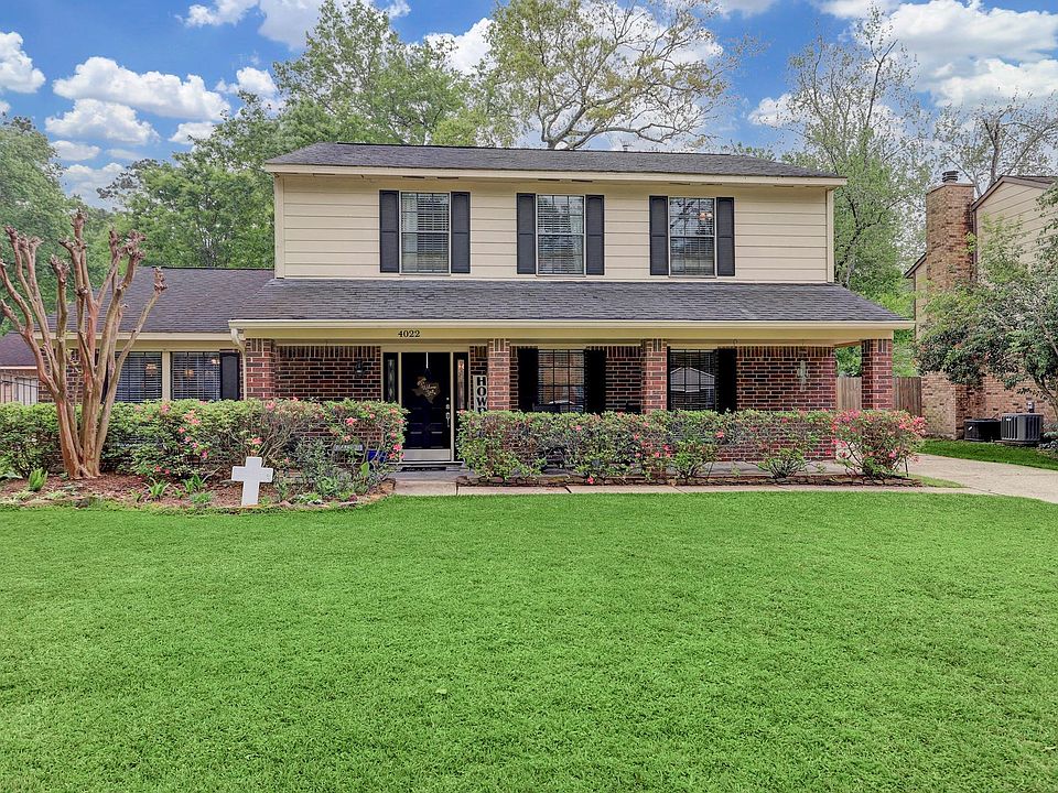 1st image of 4022 Oak Gardens Dr