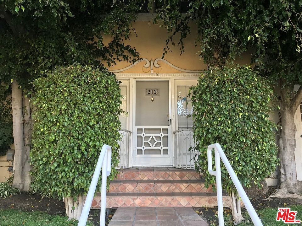 1st image of 212 S Lasky Dr APT 1