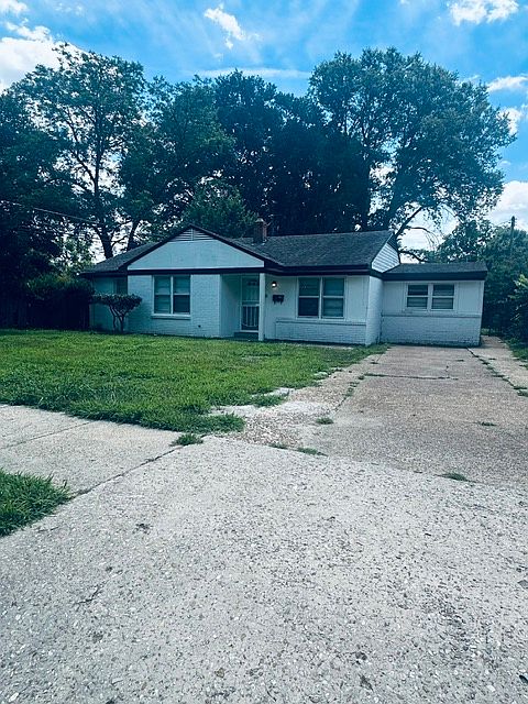 1st image of 4051 Southlawn Ave