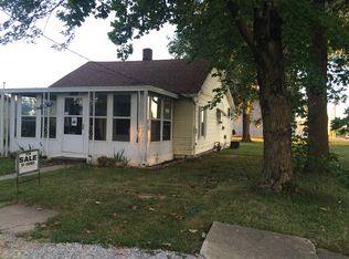 807 E Main St, Akron, IN 46910