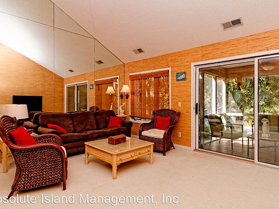5th image of 133 Windward Village Dr