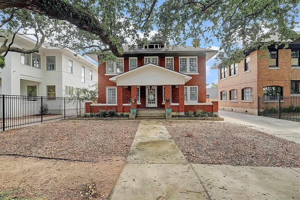 608 Avondale St, Houston, TX 77006 Zillow