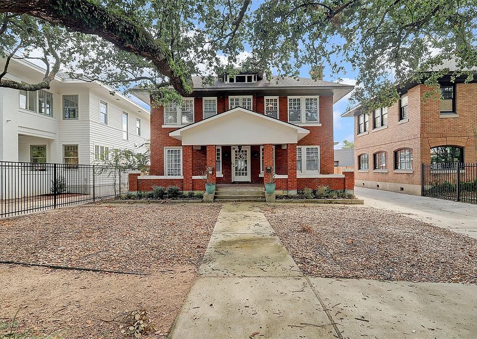 1st image of 608 Avondale St