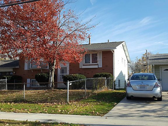 2nd image of 3552 Kennedy Dr