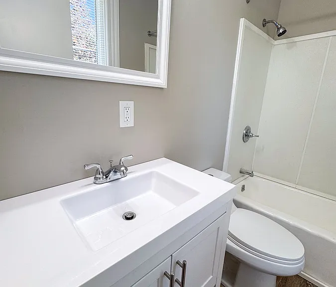 946 Muskegon Ave NW #1 — Photo 27