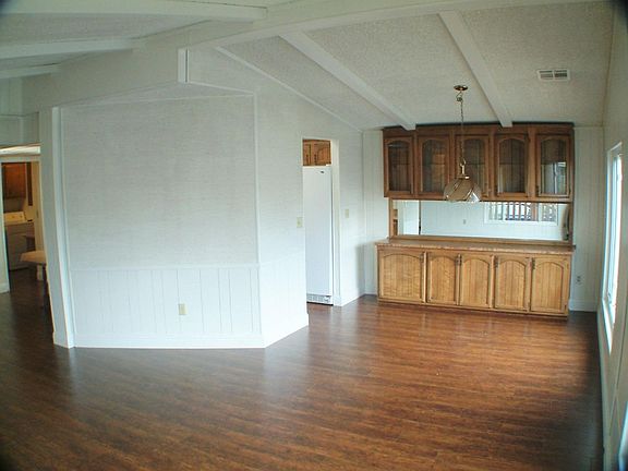 4th image of 865 Villa Teresa Way #865