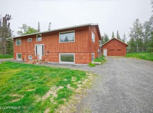 604 McCollum Dr, Kenai, AK 99611