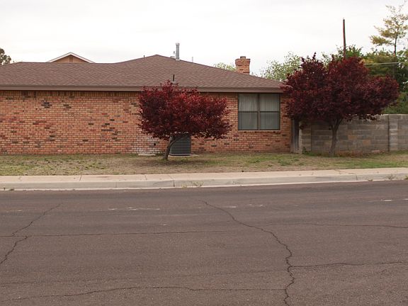 3rd image of 1102 W Cochiti Ave