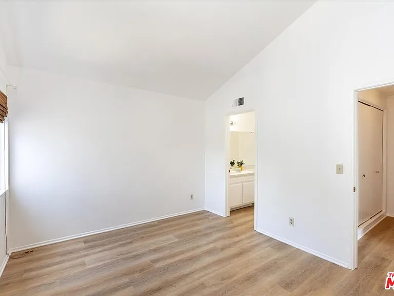 844 Magnolia Ave #14 — Photo 22
