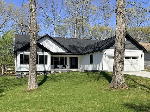 5th image of 206 Saylers Creek Rd
