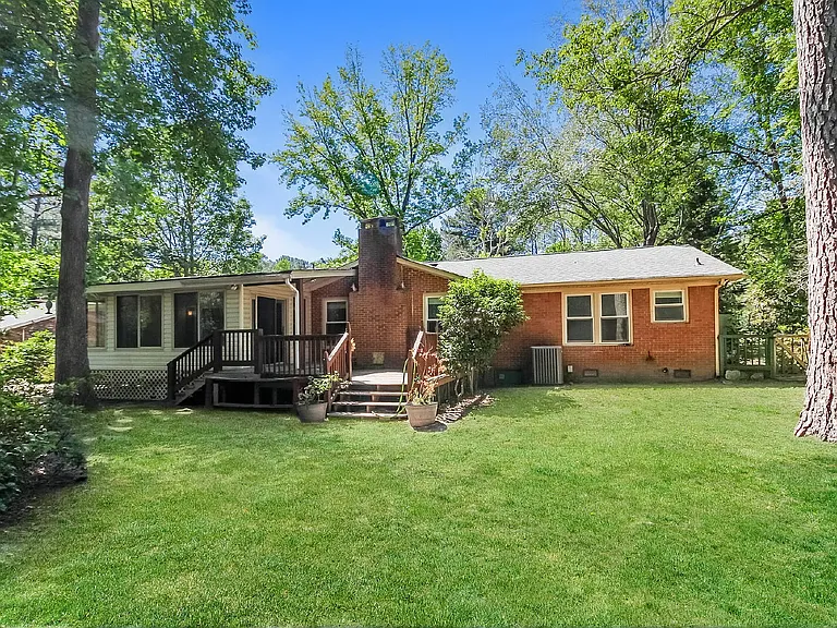 9424 Highgate Rd — Photo 24