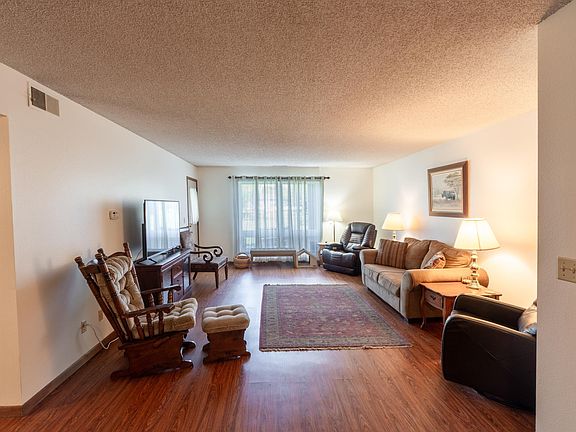 2nd image of 155 E San Marnan Dr APT 1
