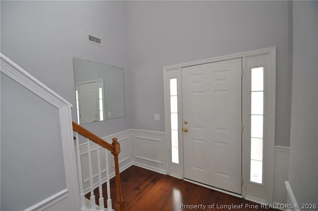 3 bed, 2.5 bath, $2,095 — Photo 4