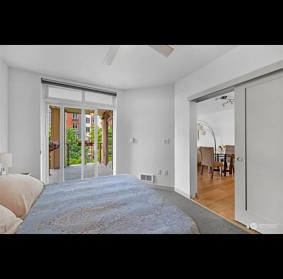 1530 NW Market St #405 — Photo 11