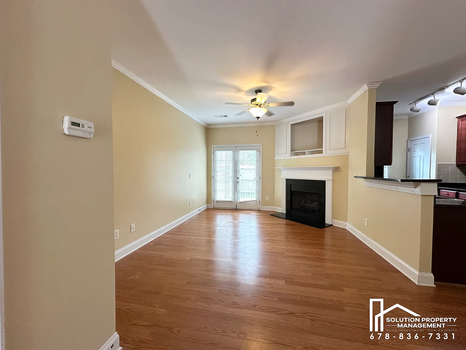 3 bed, 2.5 bath, 1582 sqft, $1,650 — Photo 3