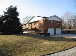 4260 W 400 S, New Palestine, IN 46163