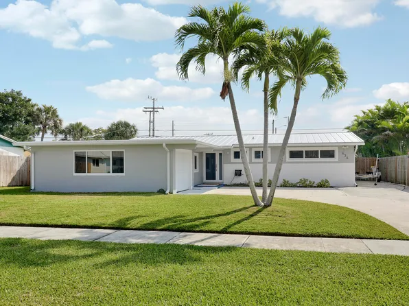 636 Eastwind Dr, North Palm Beach, FL 33408