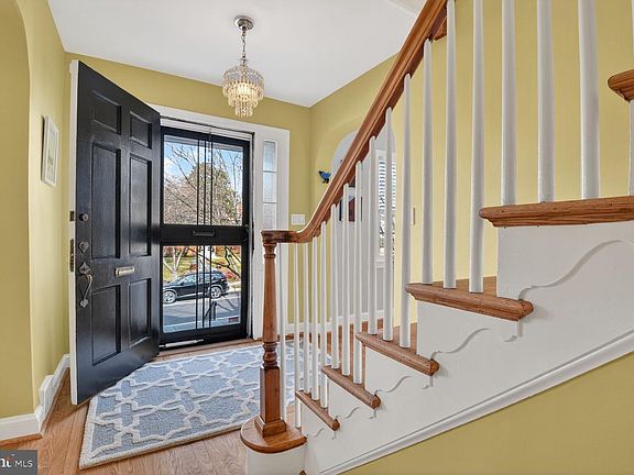 2nd image of 1548 Northgate Rd NW