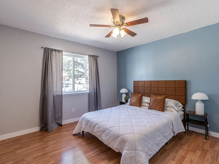 2817 Alcazar St NE — Photo 16