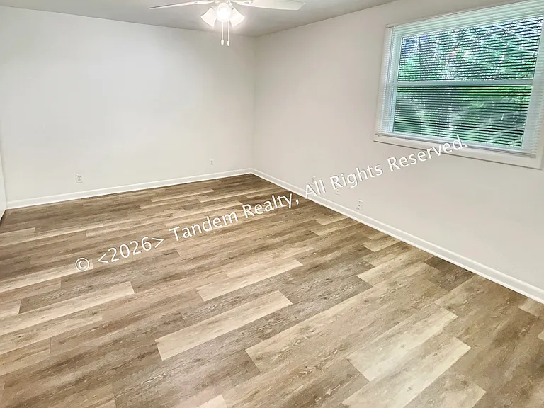 105 Tyne Blvd #8 — Photo 5