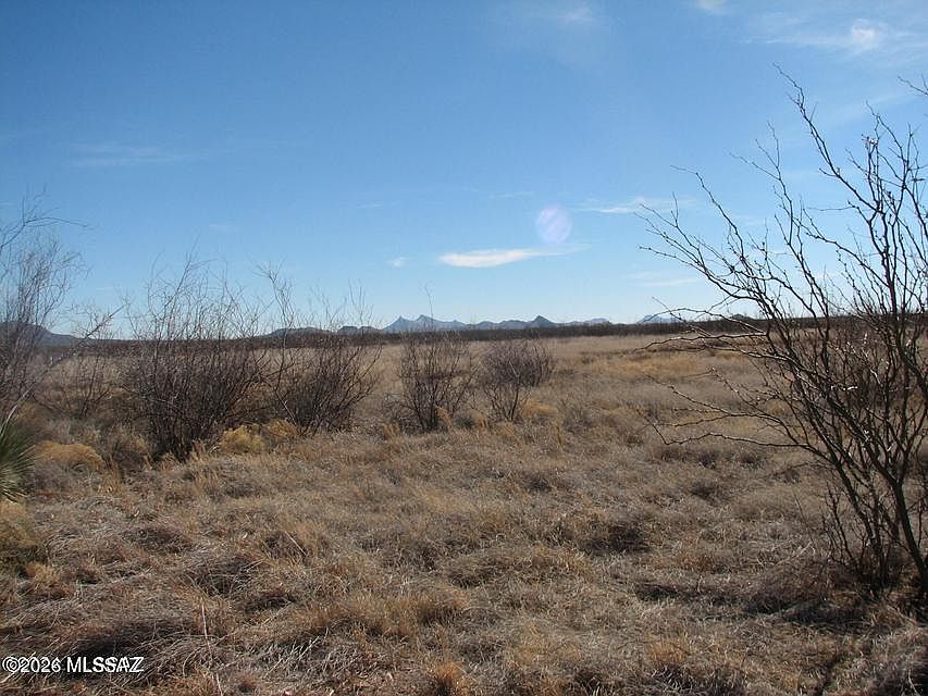 1st image of N Ee Ranch Rd