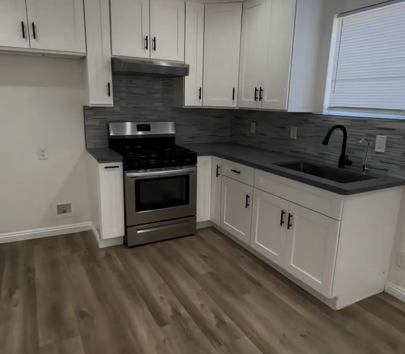 2 bed, $2,200 — Photo 2