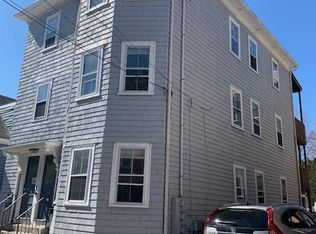 138 Brook St #3, Providence, RI 02906