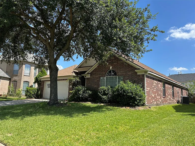 6703 Mountain Wood Way — Photo 4